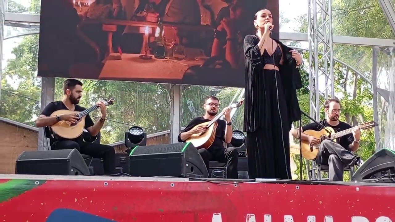 Maura Airez: