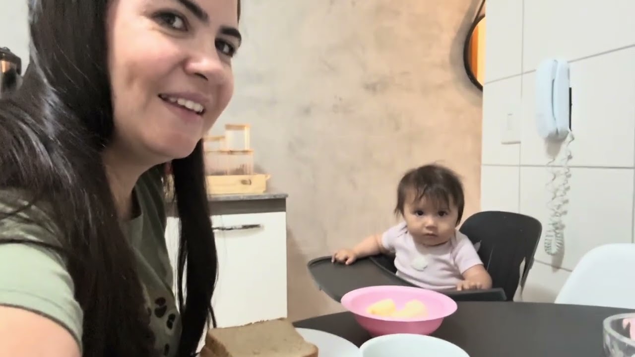 Primeiro vídeo, uma bagunça, vem organizar comigo, rotina com dois filhos pequenos