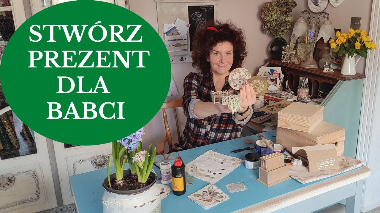 Ozdabiam podkładki pod kubki metodą  decoupage. Idealny prezent na Dzień Babci
