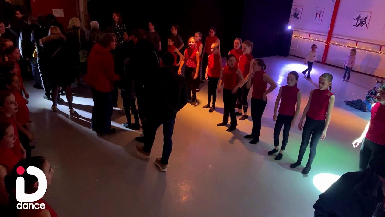 Kerstshow vrijdag 20 december 2024 17.00 uur
