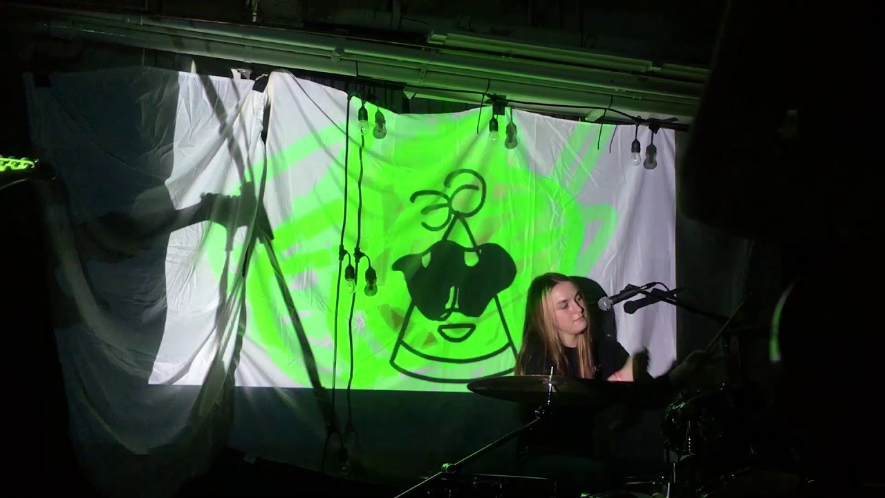 Yucky Duster Visuals December 2018
