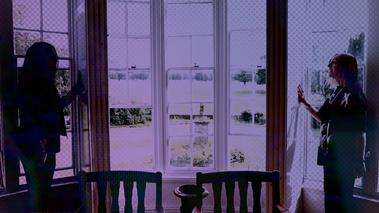 Siskin - Nobody Loves Me (Official Music Video)