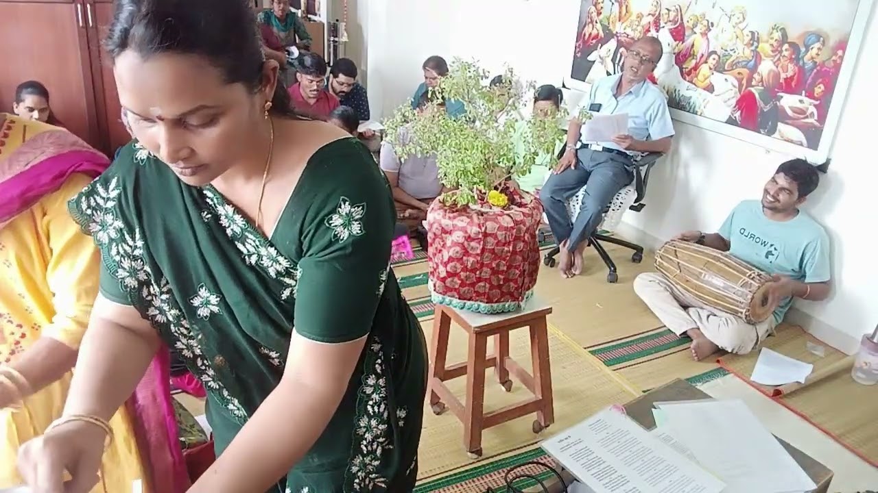 Jay Radha Madhav and Hare Krishna Mahamantra on prize distribution day (for Gita Jayanti competition