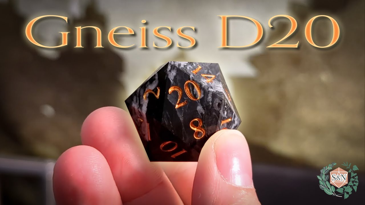 Ручная резка D20 из прекрасного гнейса!