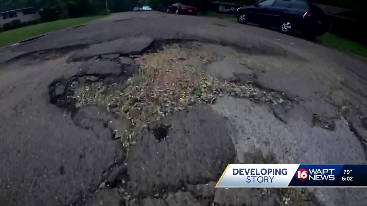 Jackson teams with Hinds County to resurface roads
