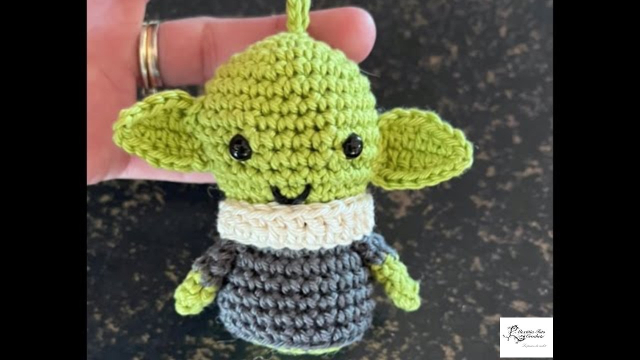 Tuto porte clé bébé yoda au crochet