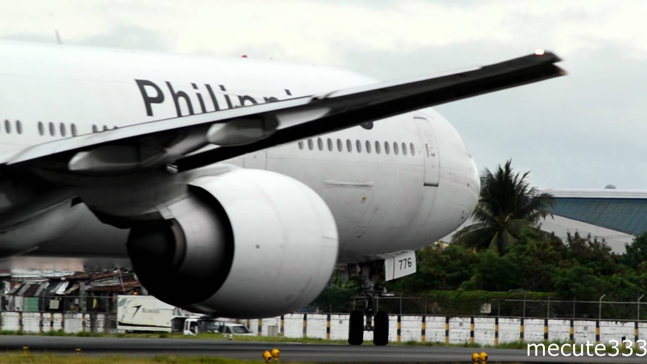 HD Singapore And Philippine Airline Arrival and Departure