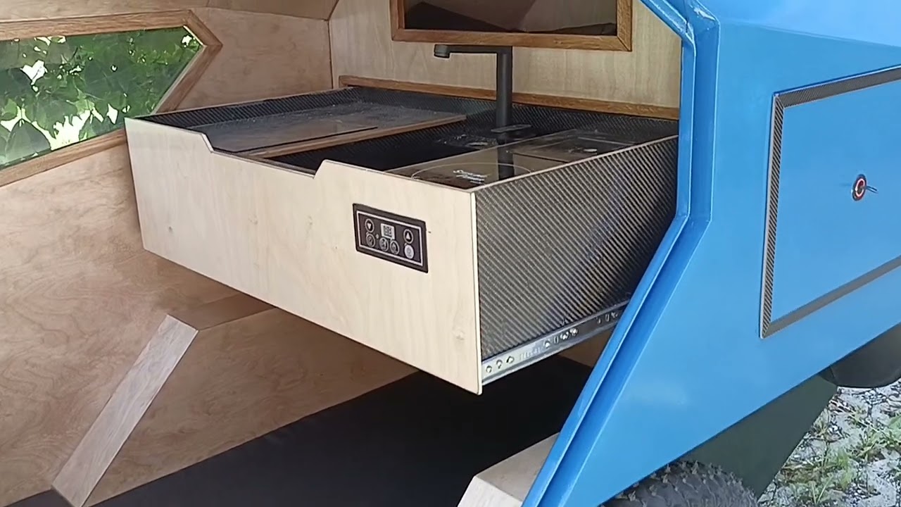 Shelby Trailer Design.