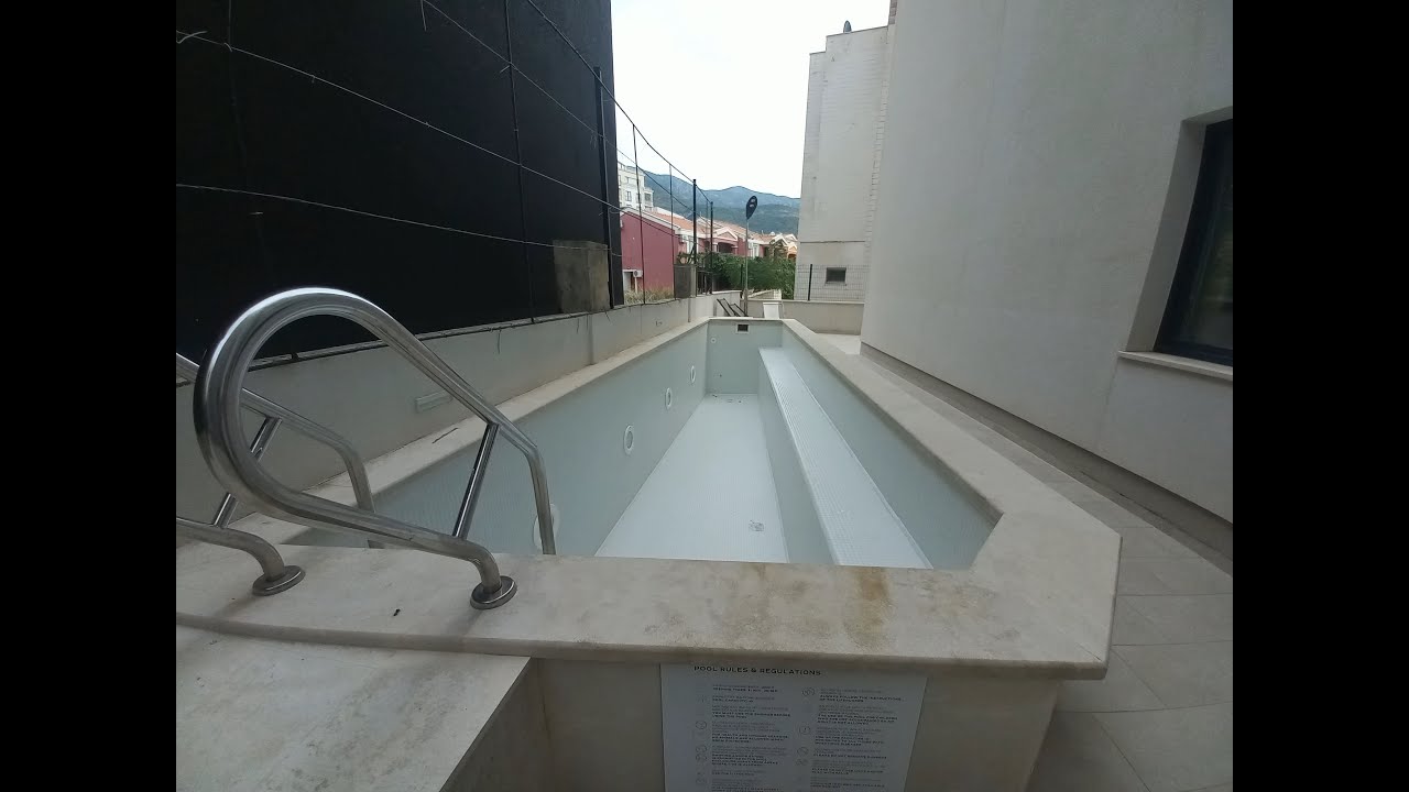 Bečići, Budva – Karadağ’da Satılık Eşyalı 1+1 Daire  Furnished 1+1 Apartment for Sale in Bečići,