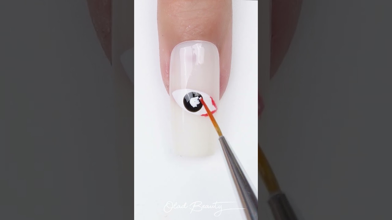 Viral Nail Art Designs at Home 