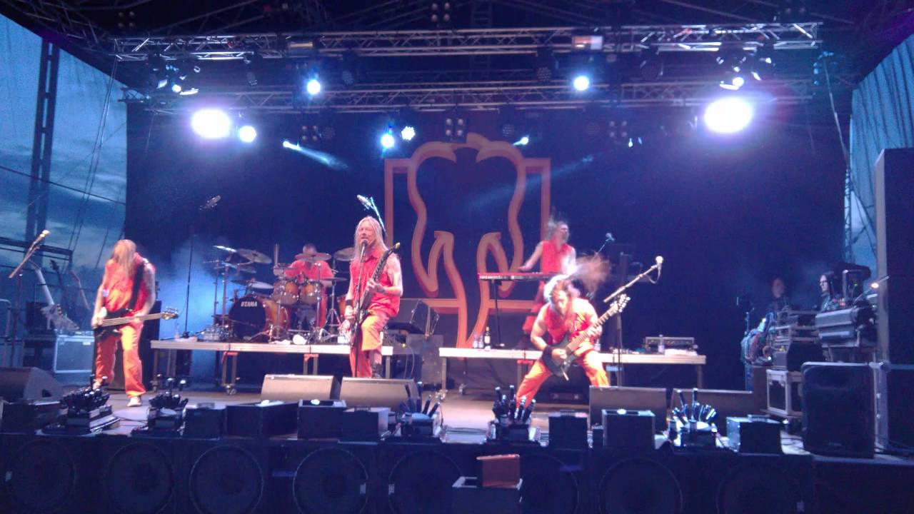 Stam1na - Kuudet Raamit @WaterX Fest 2016