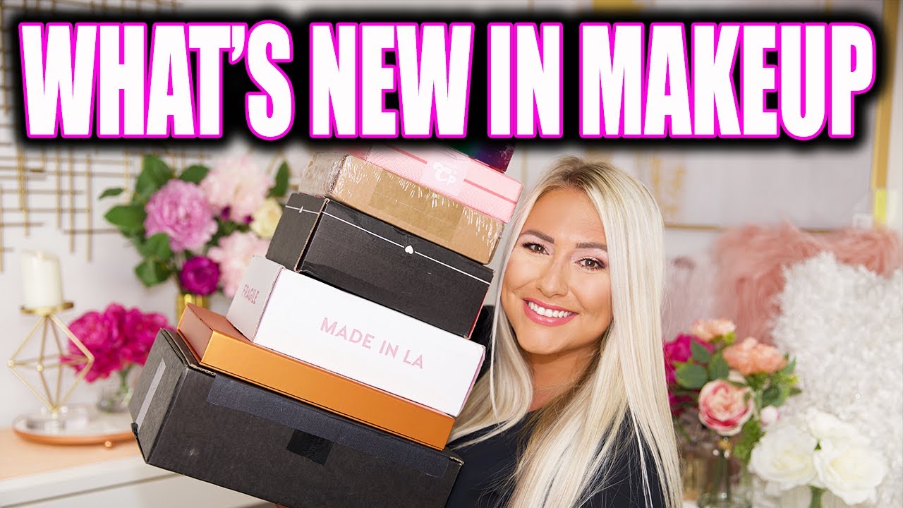 Whats New In Makeup - HUGE Unboxing!