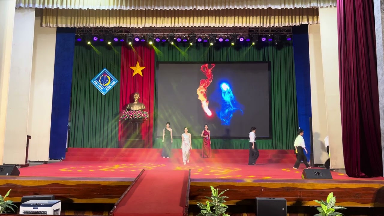[OFFICIAL VIDEO] Tam Ca: Nơi Bình Minh Đầy Nắng - Chào Đón Tân Sinh Viên K50 - BiRDI