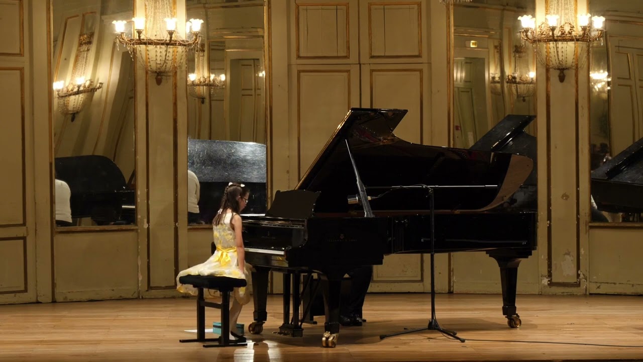 Eline Gimenez - 11e Concours international de piano d'Orléans Junior 
