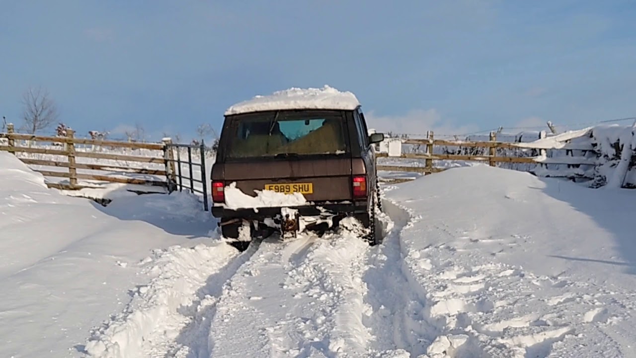 200tdi Range rover, and the devil's fuel discovery. snow January 2021