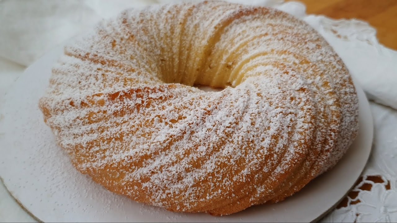 torta di pan di spagna senza glutine