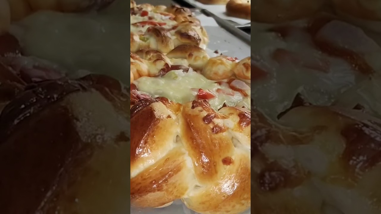 Pizza Bread Baked from Home.! 