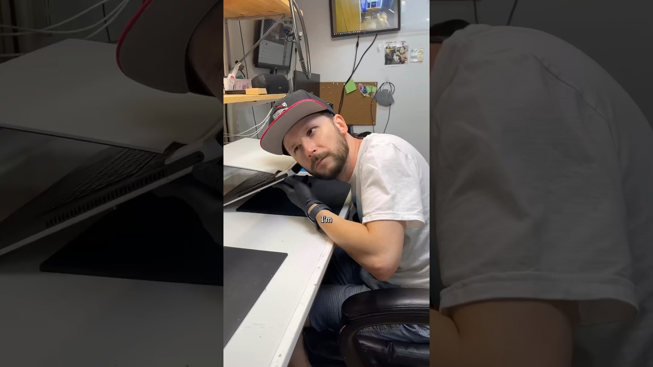 Overheating Alienware #gaming laptop (this is BAD) #tech #pc #technology #shorts