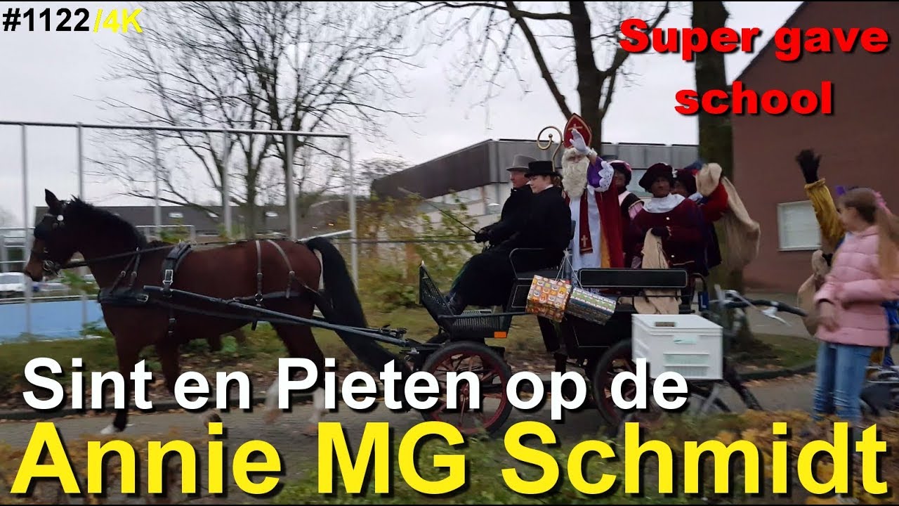 SINTERKLAAS komt langs op de ANNIE MG SCHMIDT school | Bobbi-Lee #1122