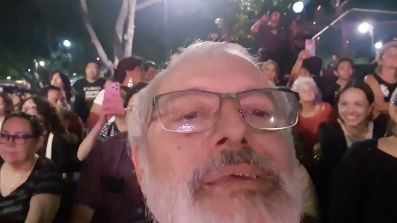 Fragmentos del concierto de Mon Laferte. MéridaFest 2025.