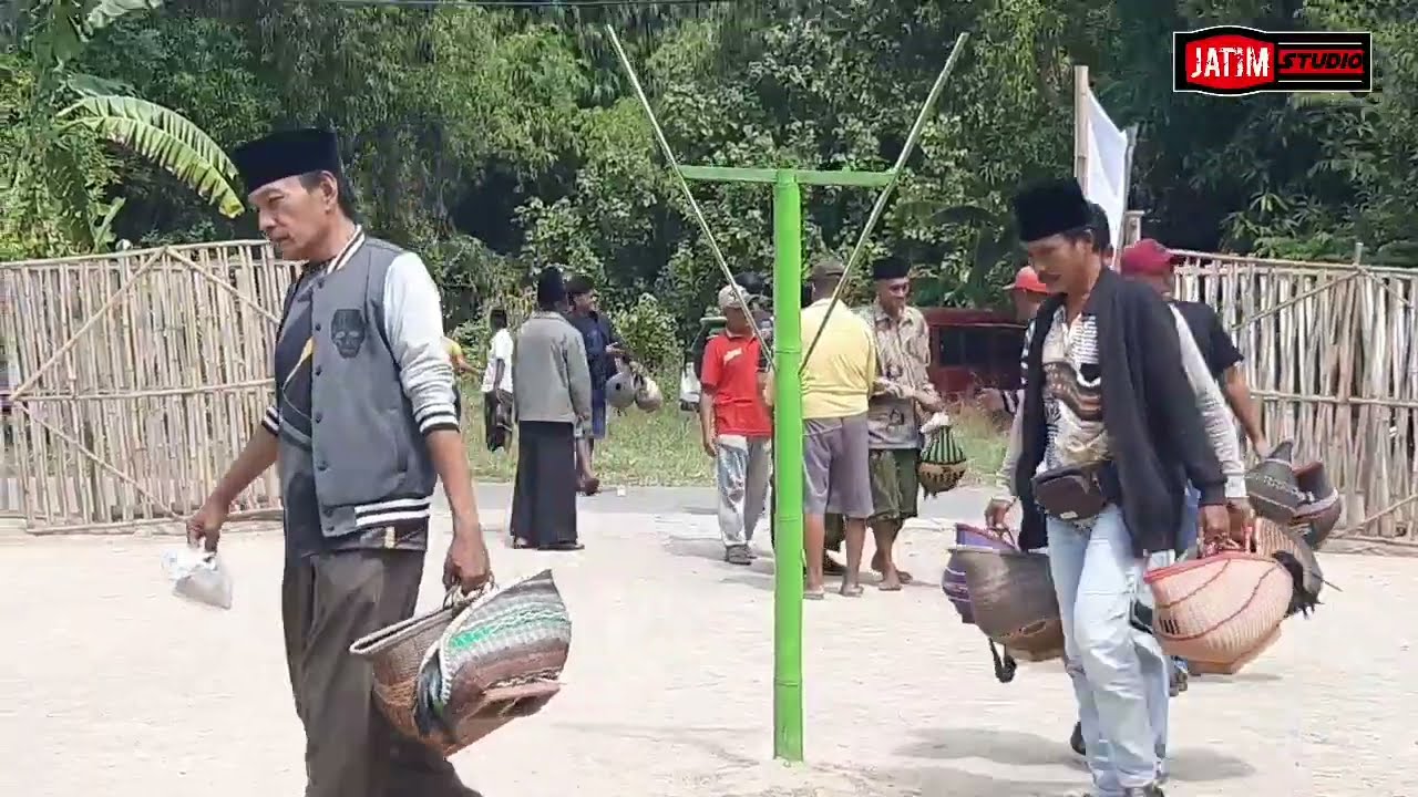 Lomba Ayam Kekok Karesidenan di Sampang 2024