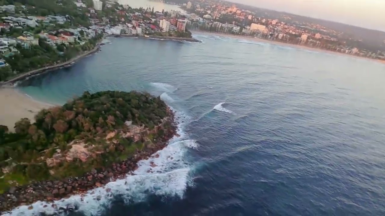19 December Sunrise over Manly beach and up to deadmans. High low misty and fun!