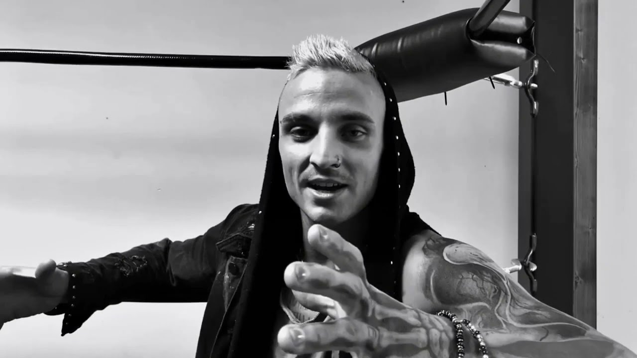AEW Darby Allin on his worst skateboarding falls (with clips)