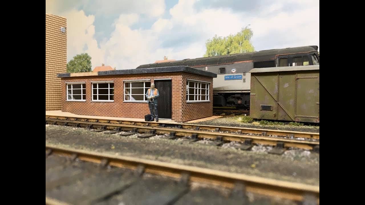 Model Trains 106 - How to Represent roofing felt on a building tutorial. Hither Green TMD in O Gauge