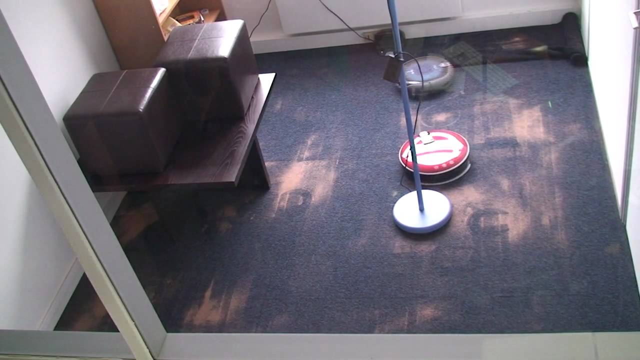 Robots: Samsung SR8855 vs LG Roboking
