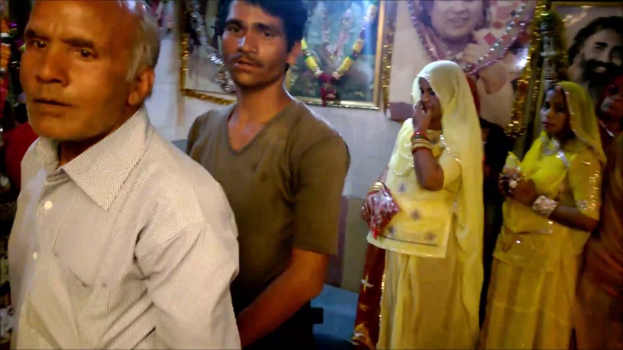 Moti Ma_Jai Ma - Navaratri Bhajans - Haidakhan2017
