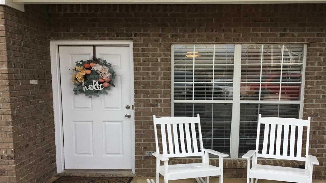 537 WATERFORD LAKE CIRCLE, CALERA, AL - in Birmingham Alabama - Dianna Howell - The Howell Group