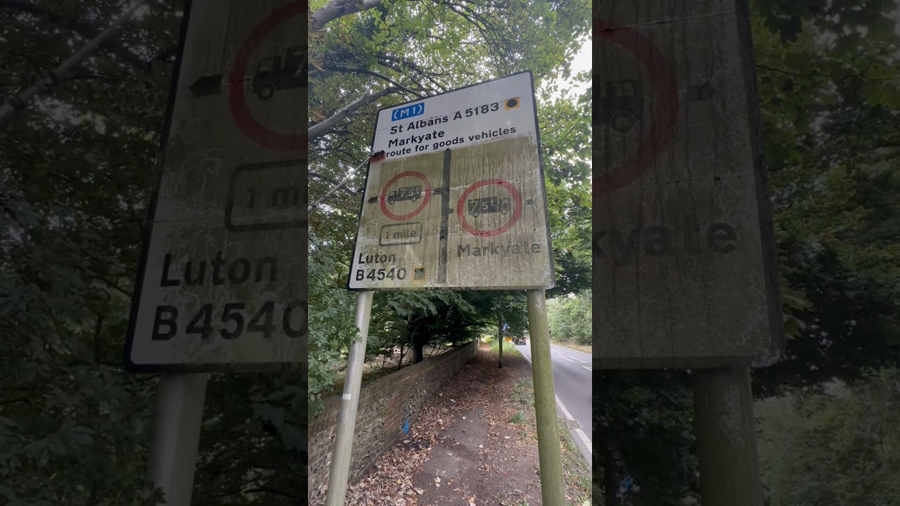 I FOUND THIS HUGE SIGN JUST OUTSIDE LUTON! #satisfying #asmrcleaning #transformation