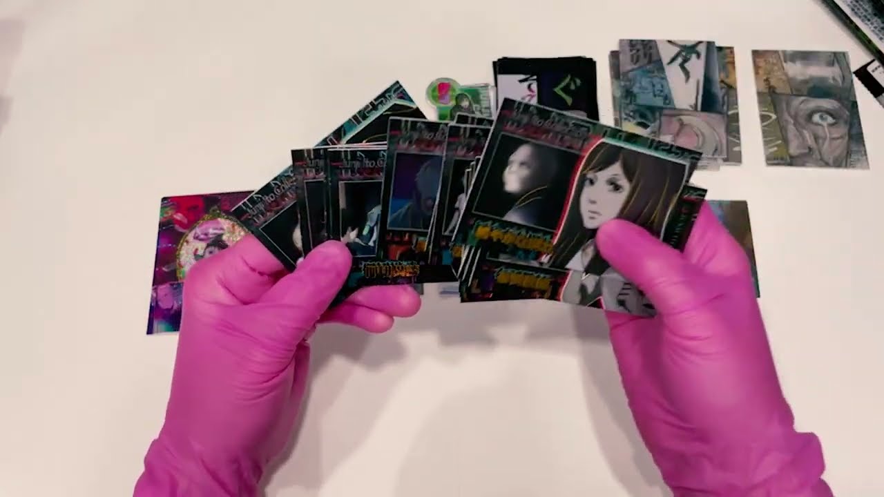 Kabao! Ужас в каждой карте: открываем Дзюндзи Ито коллекцию / Junji Ito boxing cards Kabao!