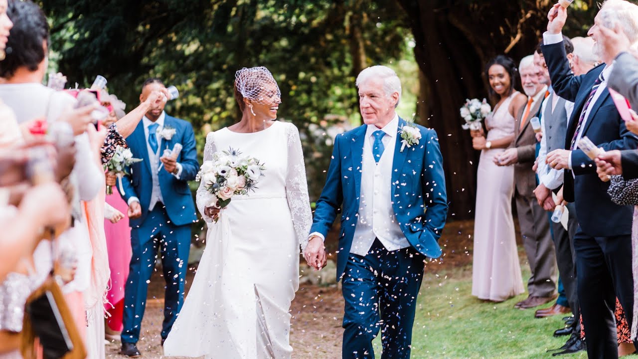 Hogarths Stone Manor Wedding: Janet & Mike