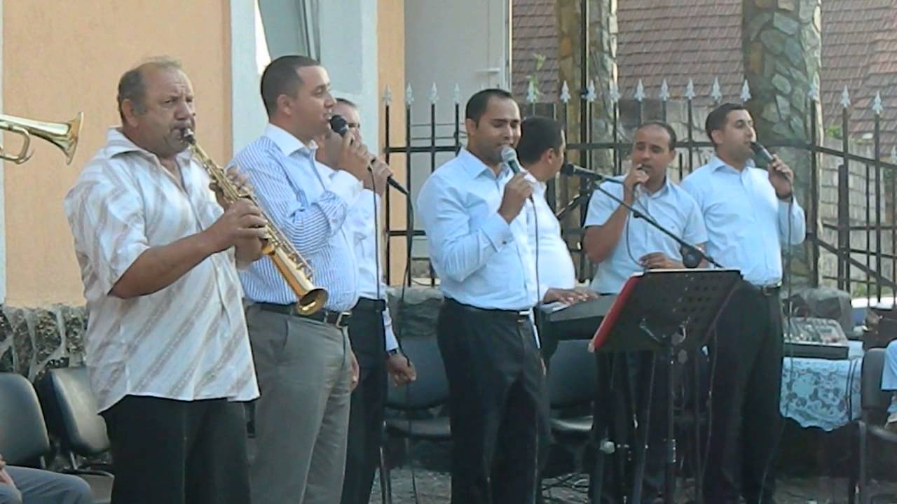 Fratii de la Toflea la evanghelizare in Borlova, jud. Caras-Severin. 14 iulie 2012