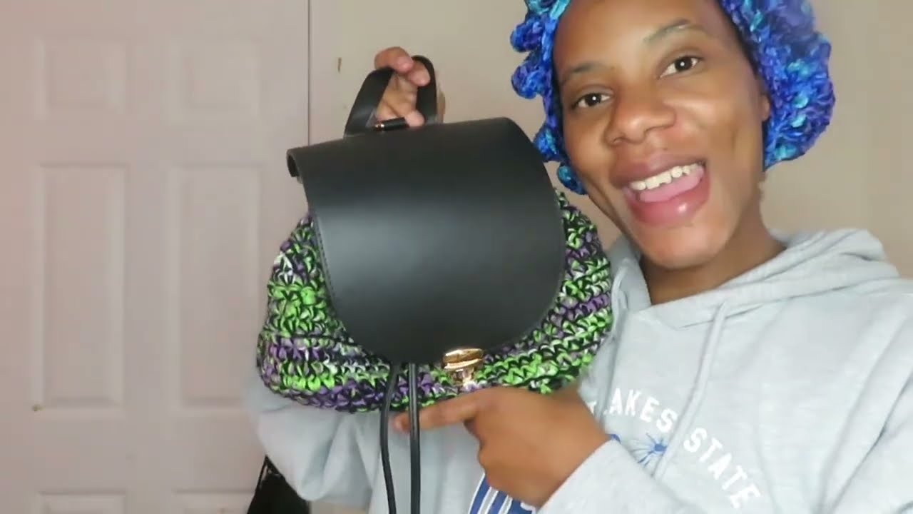 Halloween Inspired Crochet Handbag | Frog or Finish Pt. 2 #crochet #crochetvlog #crochetpurse