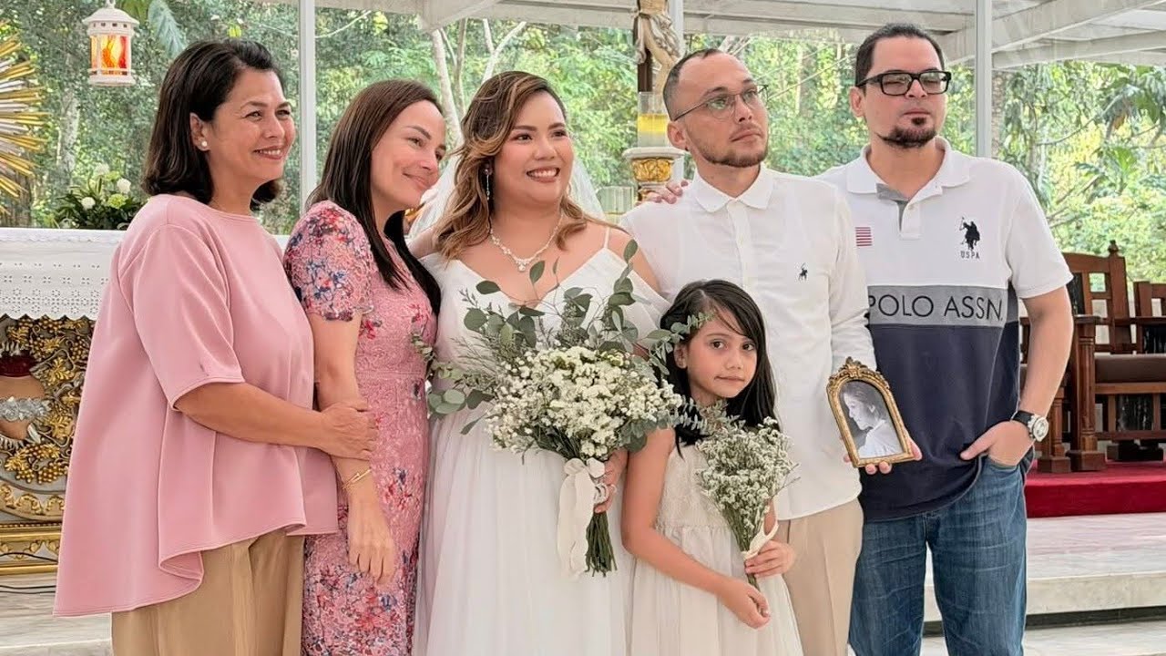Kenneth et Sam ont c&eacute;l&eacute;br&eacute; un mariage simple et empreint d'amour pur. C'est le plus jeune enfant ...