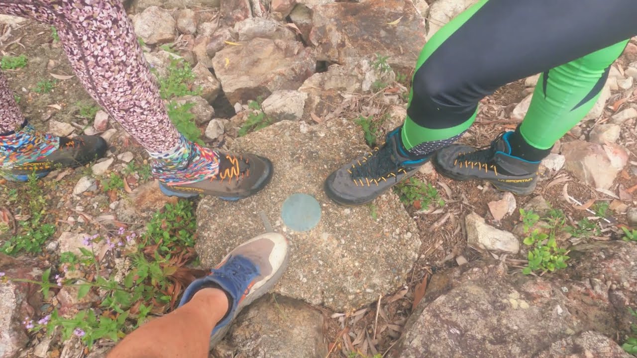 Mt Perry Summit Hike