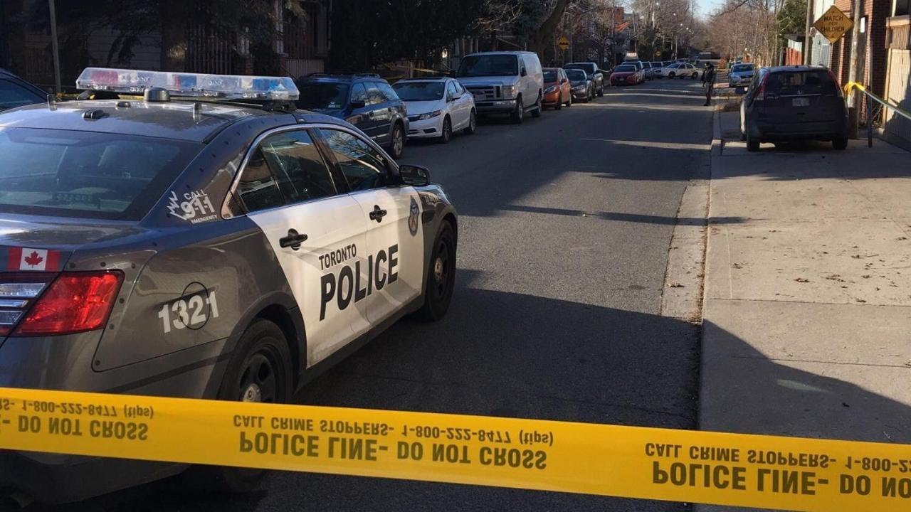 Daylight shooting sends man to hospital