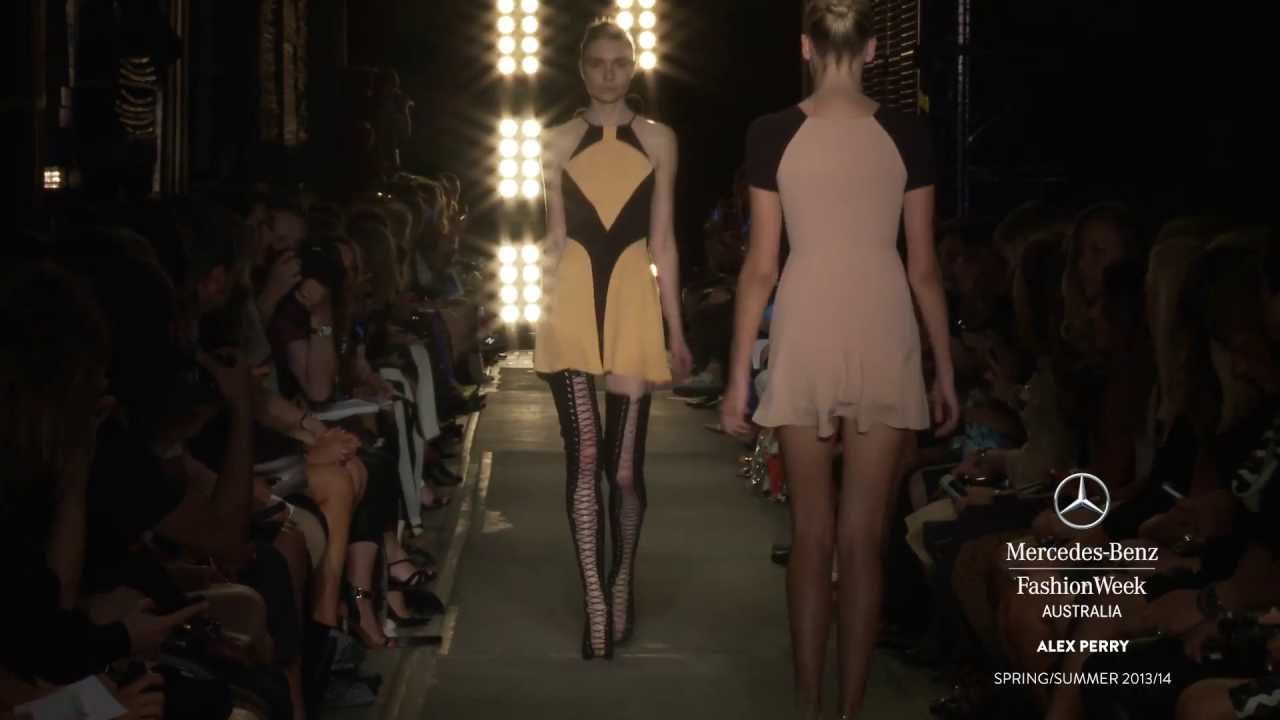ALEX PERRY - ALESSANDRA AMBROSIO MBFW AUSTRALIA SPRING SUMMER 2013/2014 COLLECTIONS
