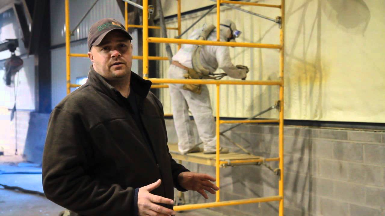 FoamRite - Insulating metal walls in an Industrial Building