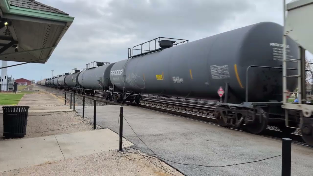NS 4570 Sandusky, OH. (11/21/2025)