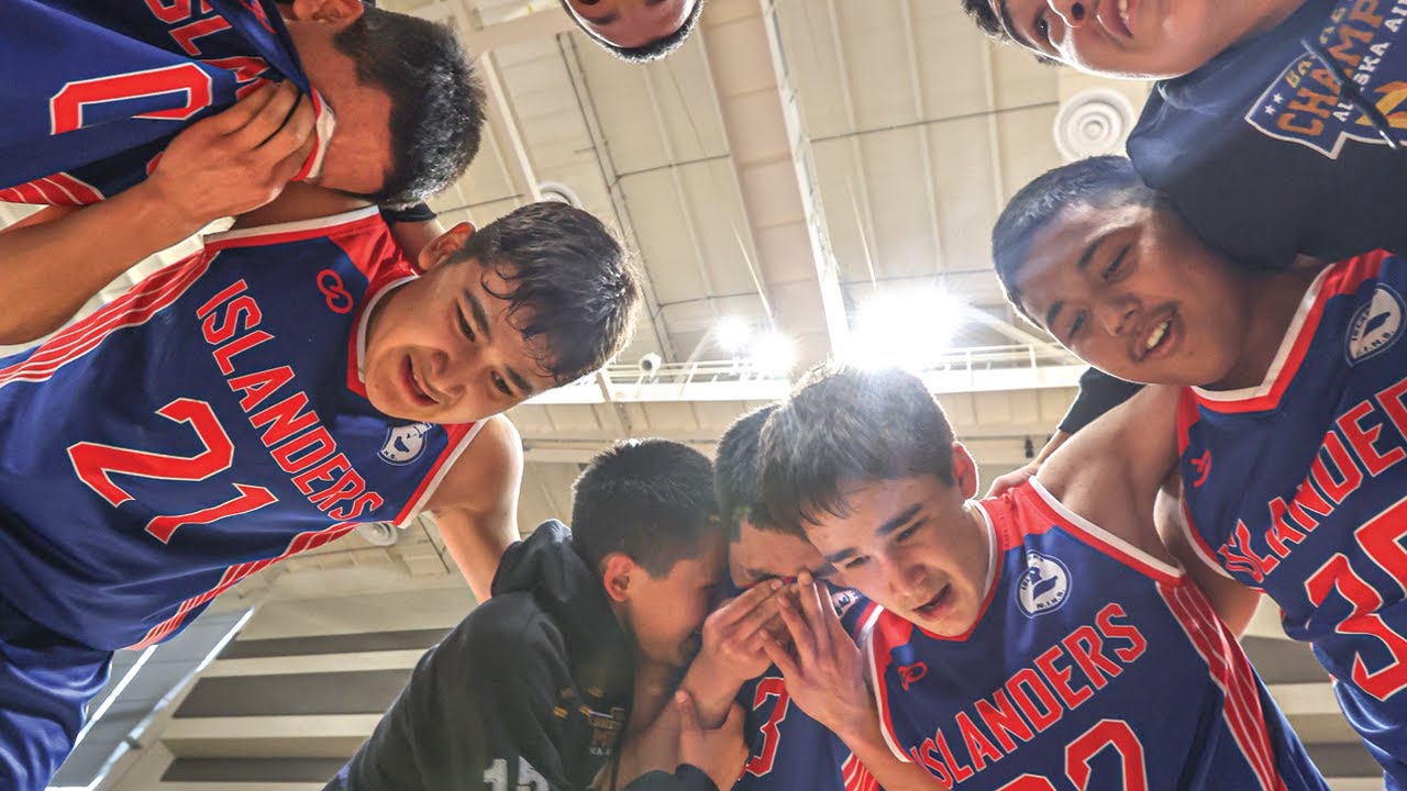 Toksook Bay Islanders win 1A State Basketball Championship