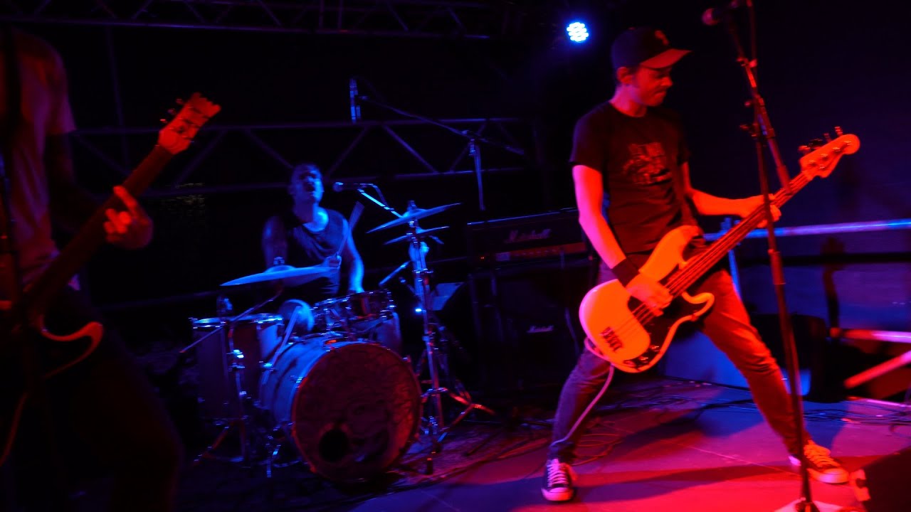 Dee Cracks - Live at Arena Beisl, Wien Erdberg 12.9.2020