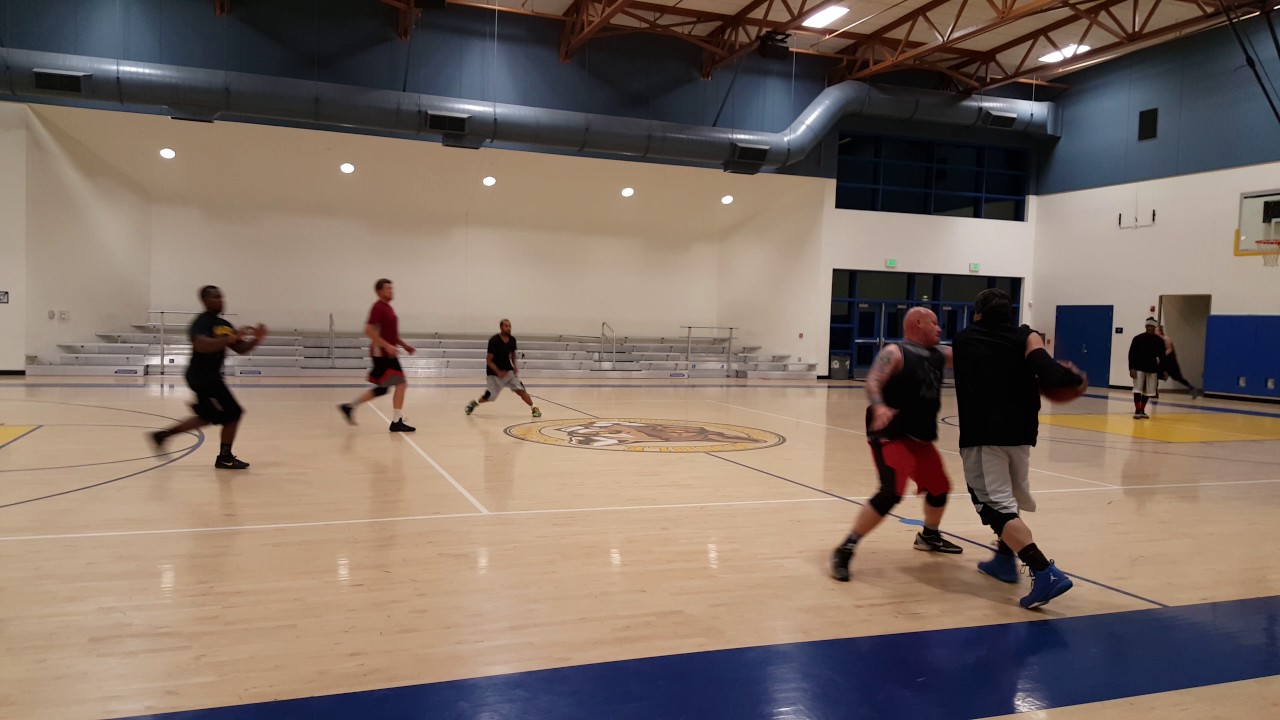 Acacia Middle School pickup basketball