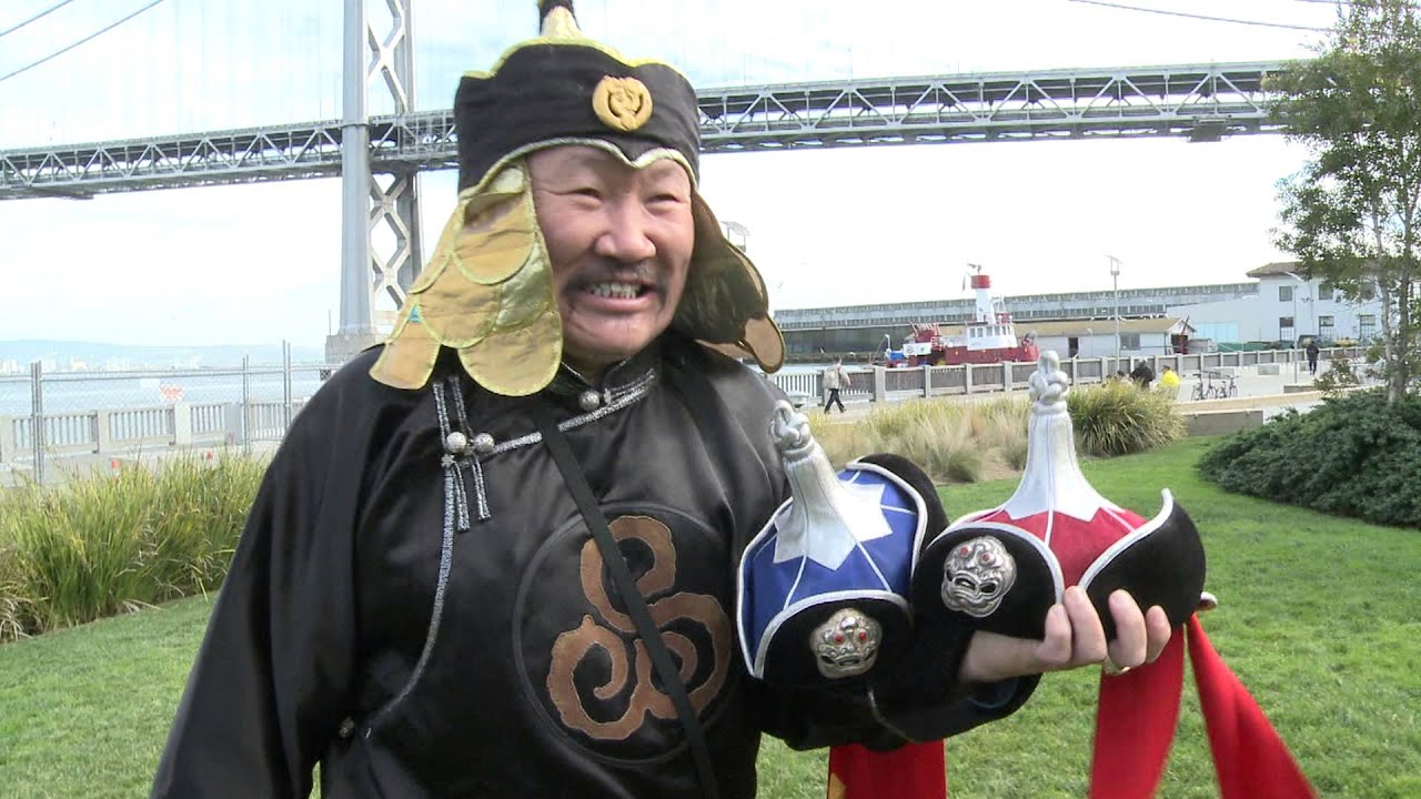 Kongar-ol Ondar with Tuvan wrestlers in San Francisco , Jan  2013
