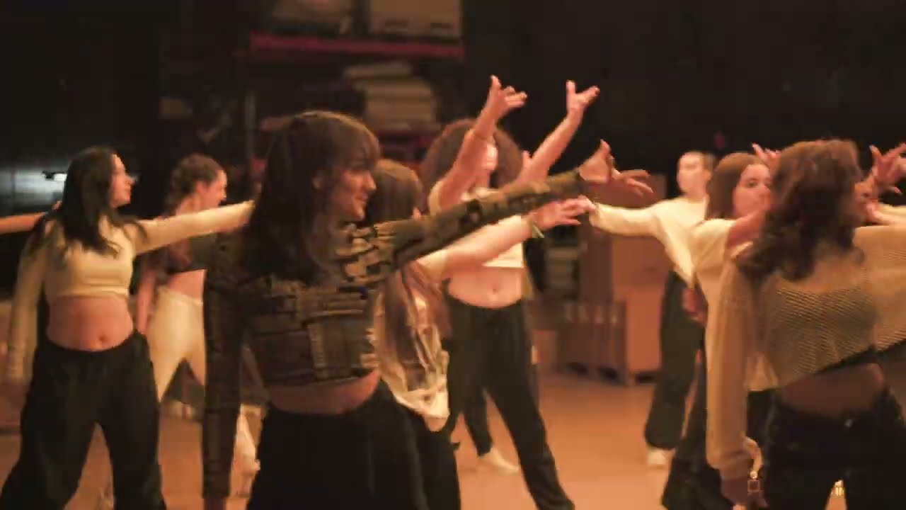 GRAVITTY: Coreografía 