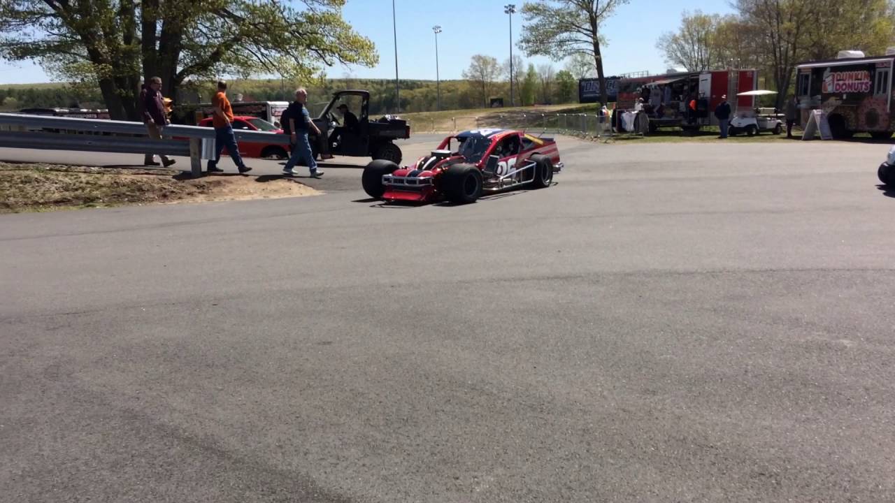 2016 Thompson Speedway Vintage Modifieds Part 1