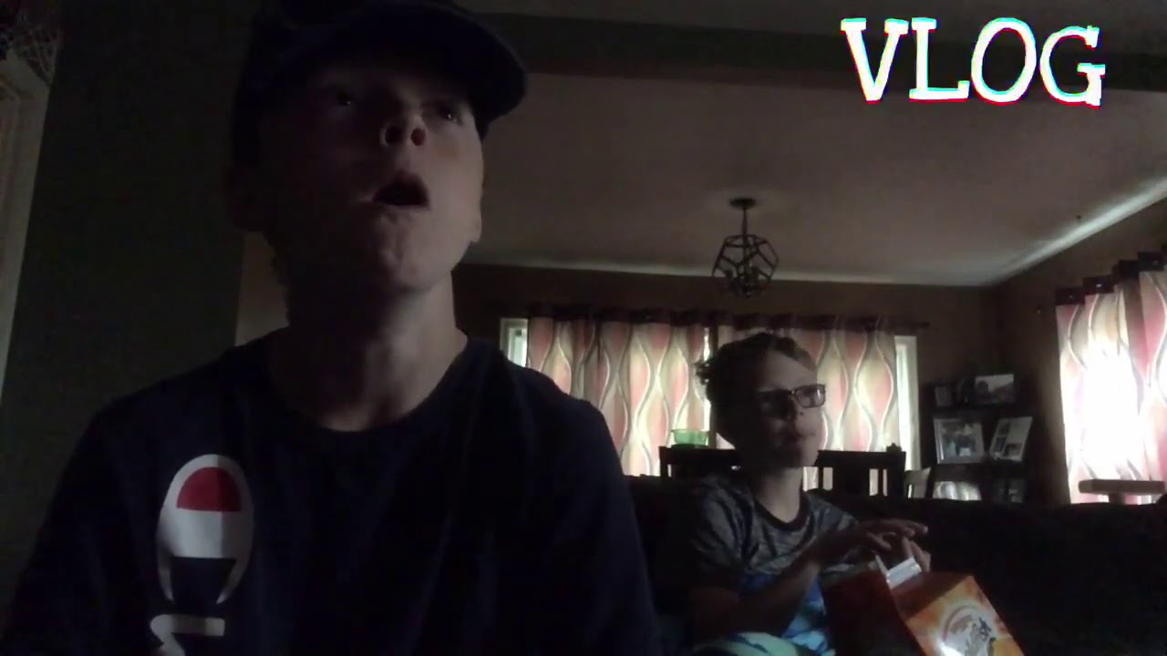 Reacting to griffin Johnson song coveinent