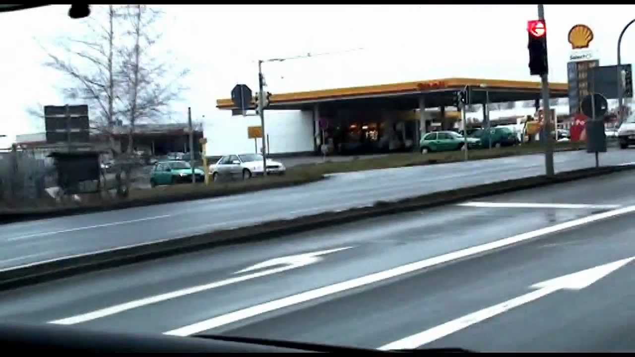 Berlin - Bornа auf Auto